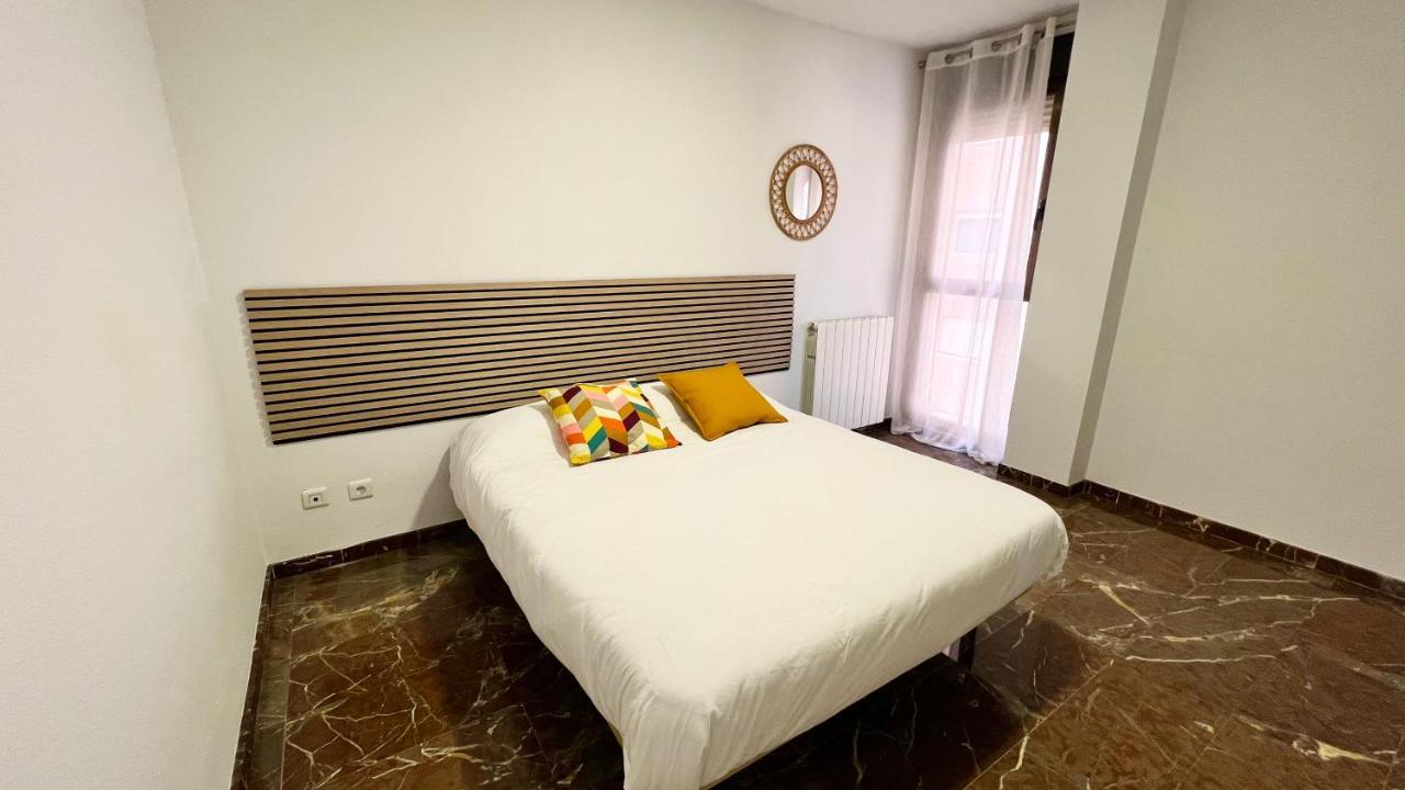Apartamentos Zaragoza 3000 Zewnętrze zdjęcie