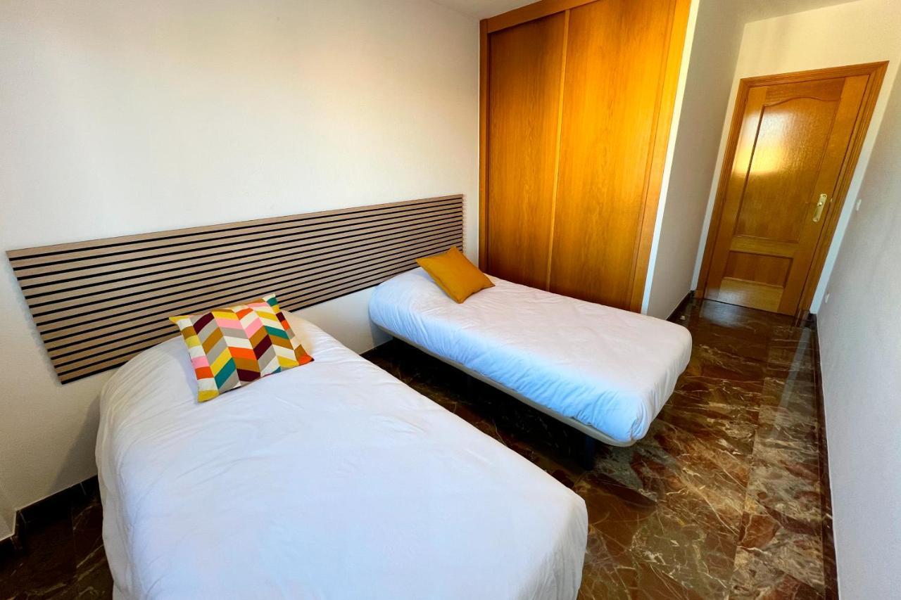 Apartamentos Zaragoza 3000 Zewnętrze zdjęcie